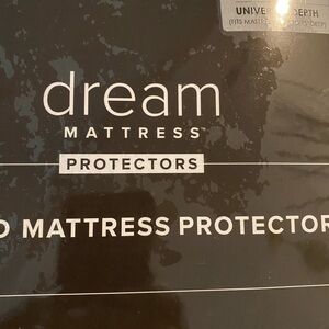 Dream Mattress Protector - Mattress Protector